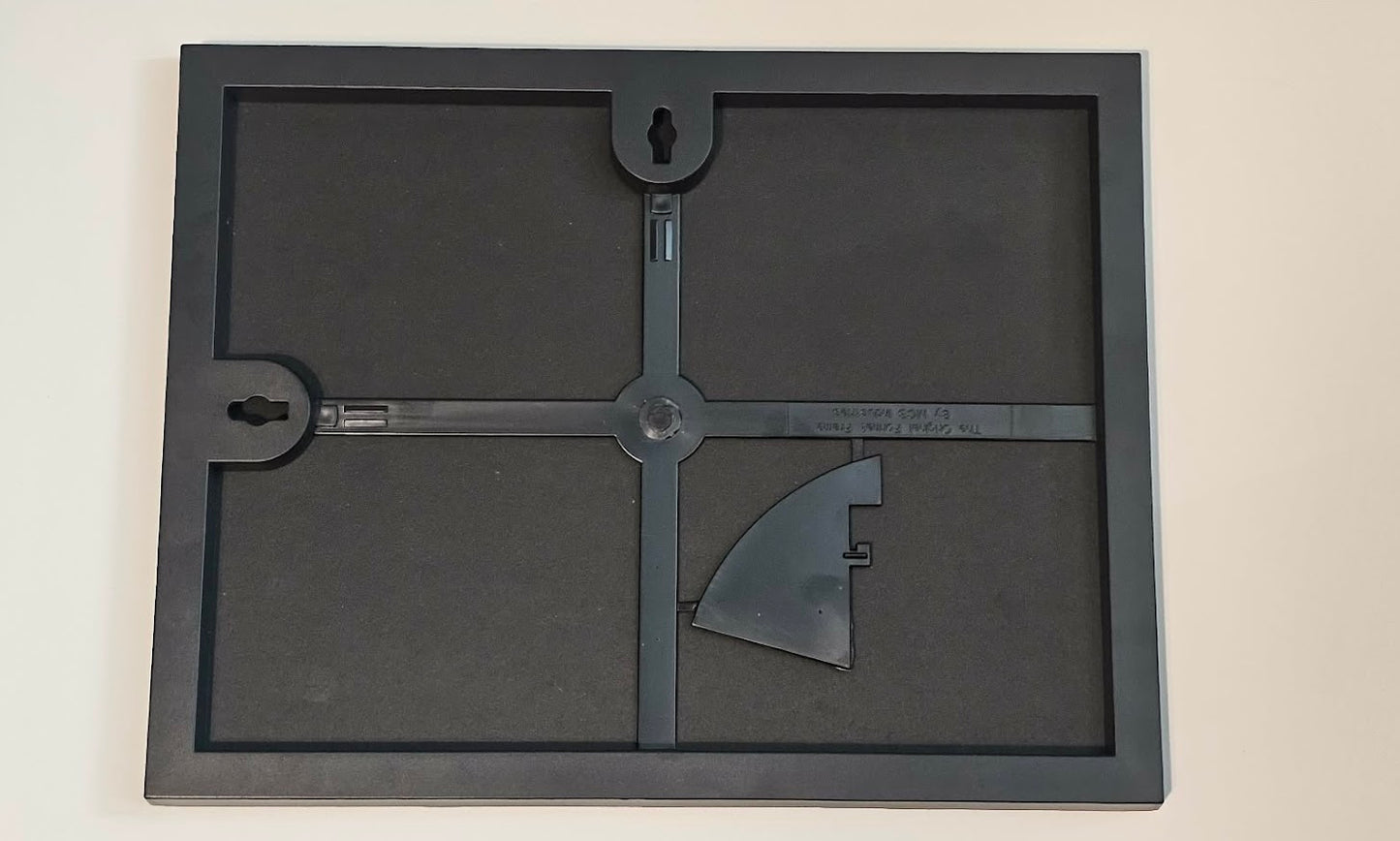 02 Outline Glass Art (Medium)